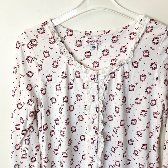 NWT Lanz of Salzburg Long Sleeve Christmas Wreath Print Nightgown - White - XS - Picture 2 of 9